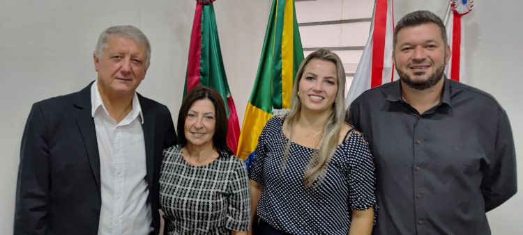 ANIVERSÁRIO DO MUNICÍPIO: Câmara realiza Sessão Solene em homenagem aos 37 anos!