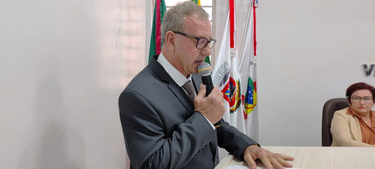 ANIVERSÁRIO DO MUNICÍPIO: Câmara realiza Sessão Solene em homenagem aos 37 anos!