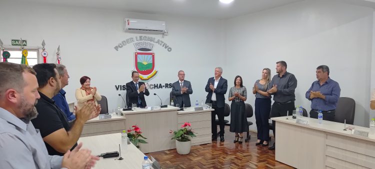 ANIVERSÁRIO DO MUNICÍPIO: Câmara realiza Sessão Solene em homenagem aos 37 anos!