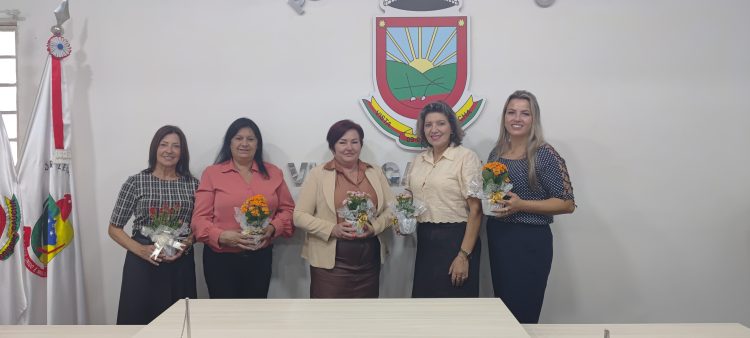 ANIVERSÁRIO DO MUNICÍPIO: Câmara realiza Sessão Solene em homenagem aos 37 anos!
