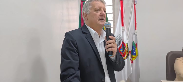 ANIVERSÁRIO DO MUNICÍPIO: Câmara realiza Sessão Solene em homenagem aos 37 anos!