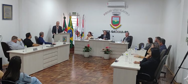 ANIVERSÁRIO DO MUNICÍPIO: Câmara realiza Sessão Solene em homenagem aos 37 anos!